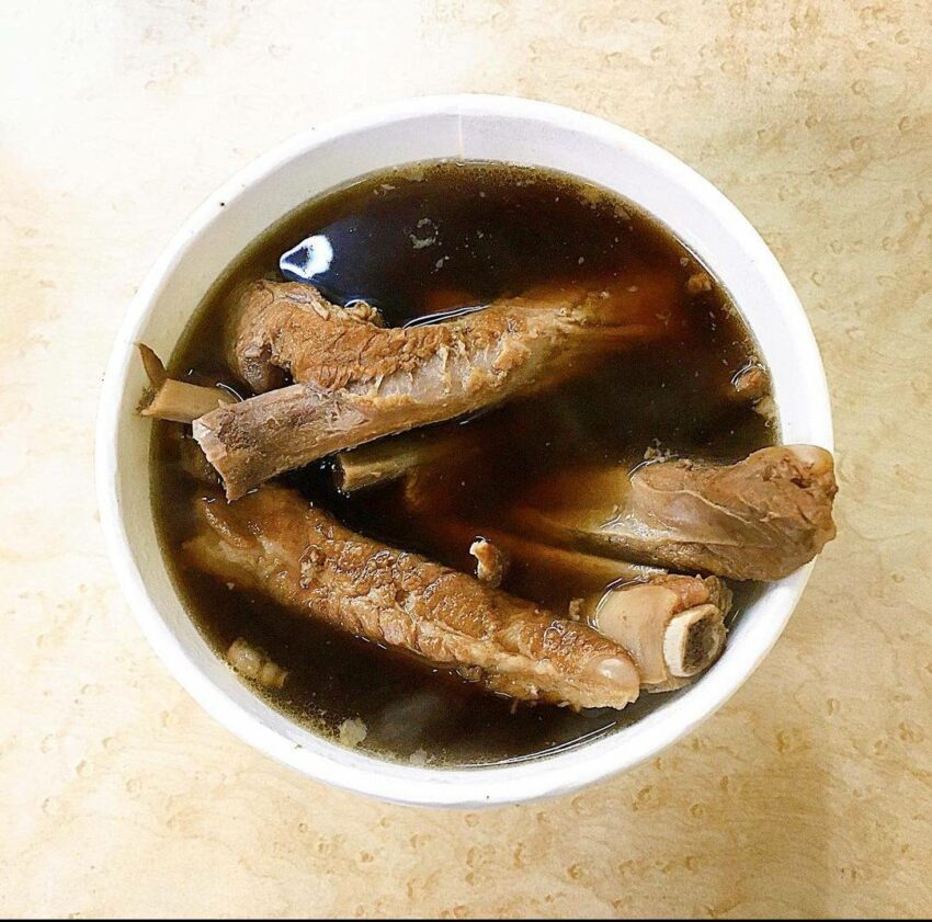 【士林夜市】絶対食べたいおすすめグルメ10選！台北最大の夜市で食べ歩き！