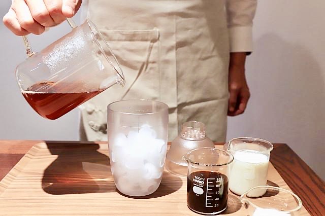 【タピオカミルクティー作り】永康街のお茶屋さん「遊山茶訪」でタピオカミルクティー作りを体験!100年以上続く老舗の茶葉で入れるミルクティーは唯一無二の味! 【タピオカミルクティー作り】永康街のお茶屋さん「遊山茶訪」でタピオカミルクティー作りを体験!100年以上続く老舗の茶葉で入れるミルクティーは唯一無二の味!