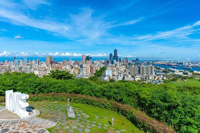【高雄観光】初めての高雄旅行で絶対行きたいスポット15選!台北の次は高雄に行こう! 【高雄観光】初めての高雄旅行で絶対行きたいスポット15選!台北の次は高雄に行こう!