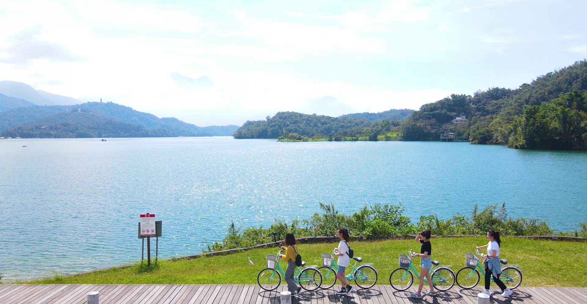 【日月潭サイクリング】世界の最も美しいサイクリングロードで一周30㎞自転車旅!日月潭でサイクリングを楽しもう! 【日月潭サイクリング】世界の最も美しいサイクリングロードで一周30㎞自転車旅!日月潭でサイクリングを楽しもう!