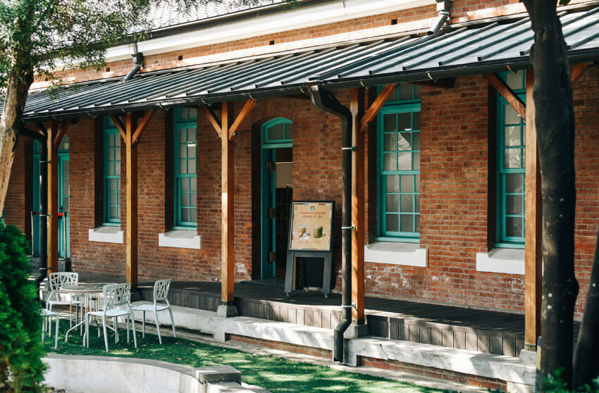 台湾スタバ|Starbucks台南文創門市【台南市】 【台湾スタバ】台湾のリノベスタバ10店舗+番外編を紹介!グッズ情報も掲載中