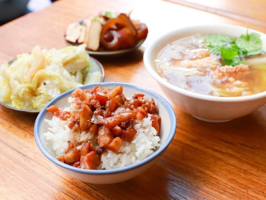 【台湾料理】台湾旅行で食べるべき台湾料理10選！おすすめレストランを紹介！