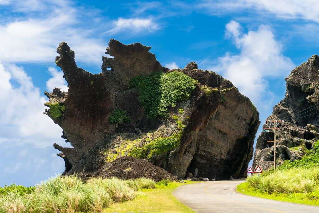 【蘭嶼観光】台湾の離島、蘭嶼の観光スポット14選!台湾原住民・タオ族の文化を感じる秘境へ出かけよう 【蘭嶼観光】台湾の離島、蘭嶼の観光スポット14選!台湾原住民・タオ族の文化を感じる秘境へ出かけよう