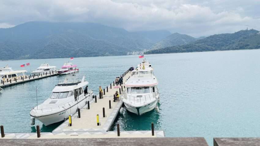 【日月潭フェリー】3つの埠頭を周遊！日月潭遊覧フェリーに乗ろう｜料金・乗り場情報まとめ