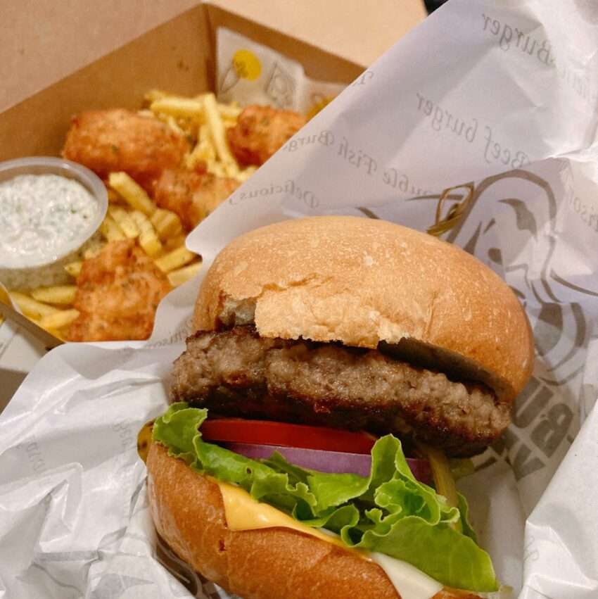 Burger Yellowのハンバーガー