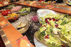 翠庭の和洋中豊富な朝食ビュッフェ