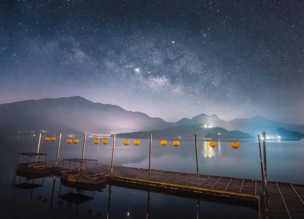 蒋公埠頭と涵碧歩道周辺の湖景