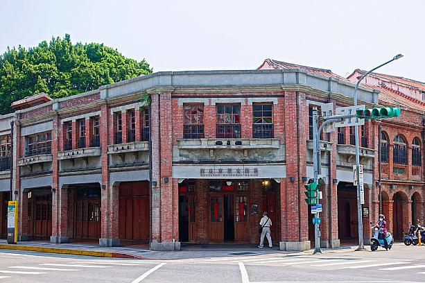 剝皮寮歷史街區の外観。清代から日本統治時代の建築が保存された歴史的街並み