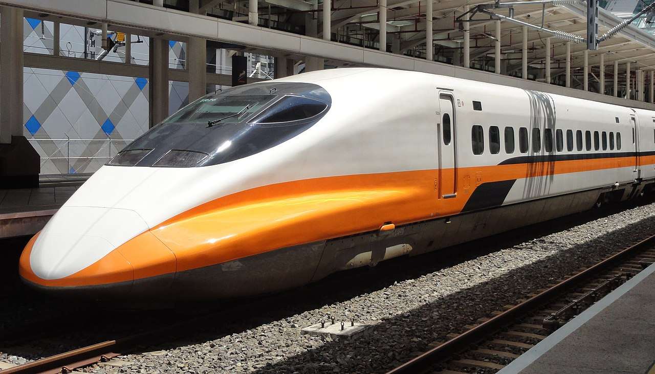 THSR 700T 126-12