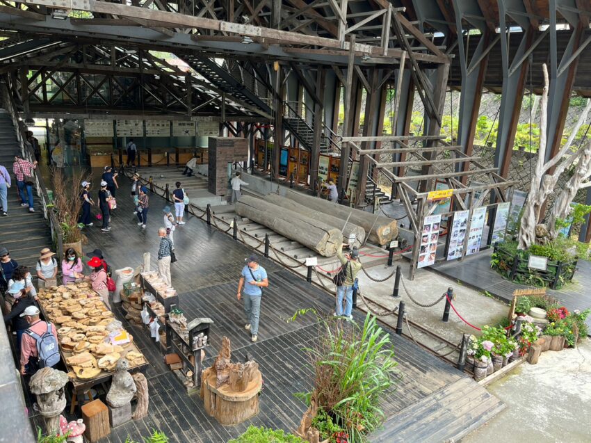 車埕木業展示館の展示空間の内部