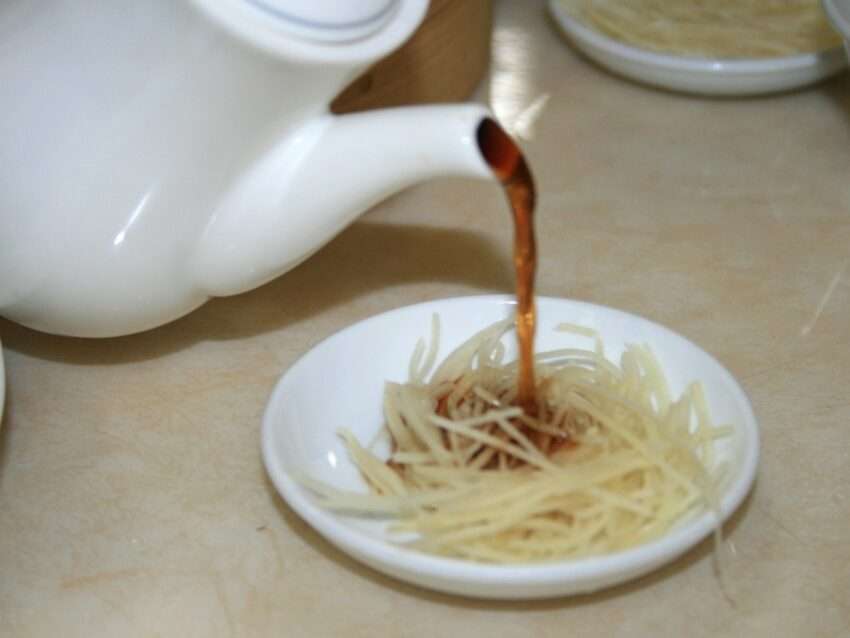 小籠包の食べ方を示す画像