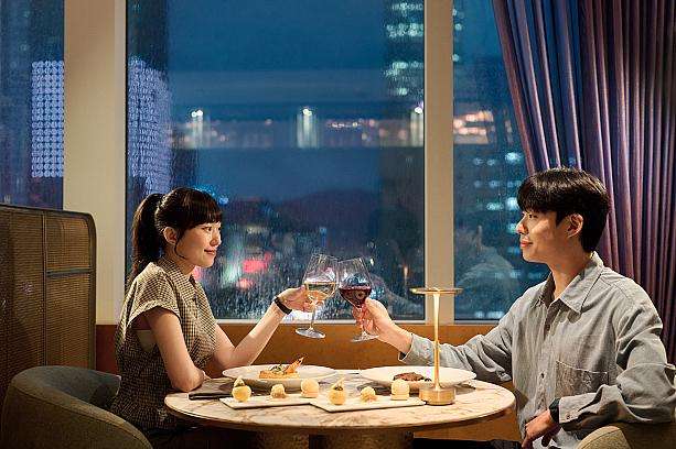 台北101を望む絶景レストランSirens Loungeのコース料理ビジュアル