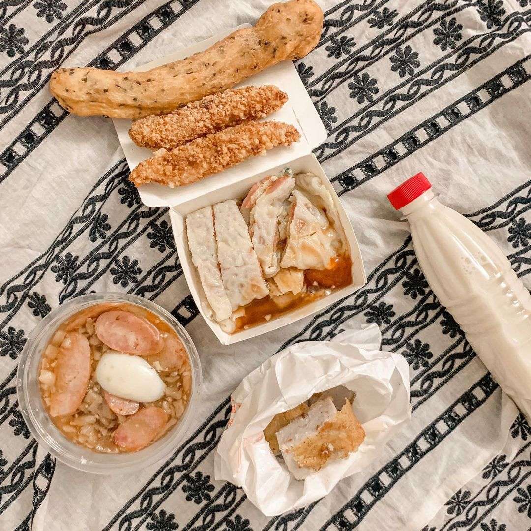 小琉球グルメ完全ガイド｜地元の名店12選と食べ歩きコース