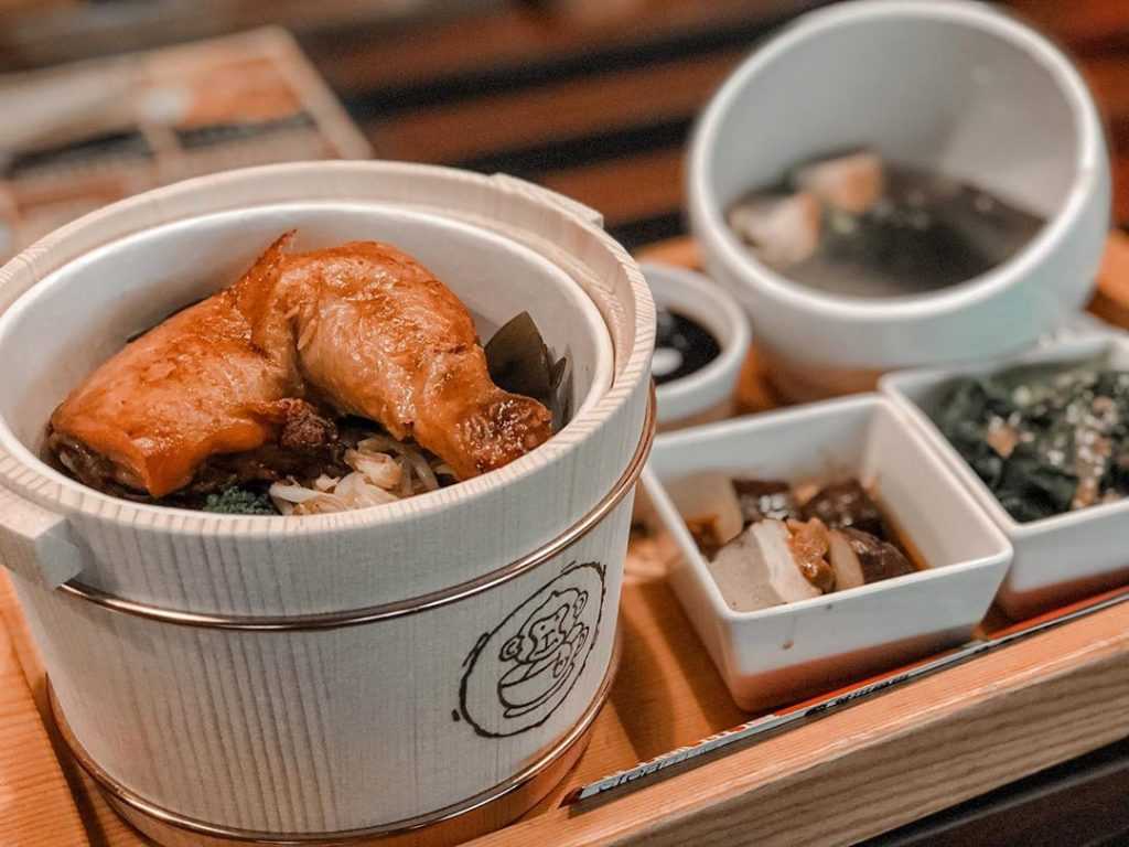 木茶房の上質なセットメニューの料理