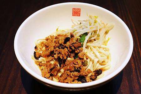 功夫麵(カンフーヌードル)85元、同茶藝館の人気食事メニュー