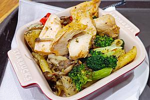 台湾スタバの限定フードメニュー。台湾らしい食材を使ったバラエティ豊かなフード