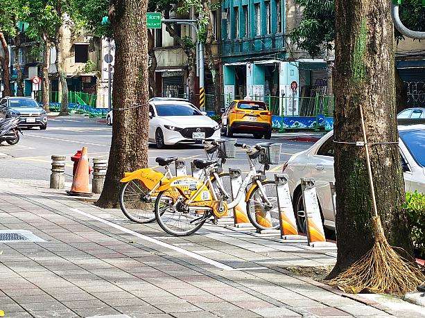 南機場夜市エリア近くのYouBikeステーション