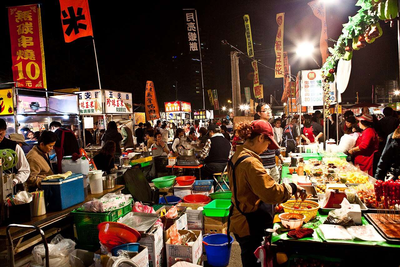 大東夜市の夜の様子