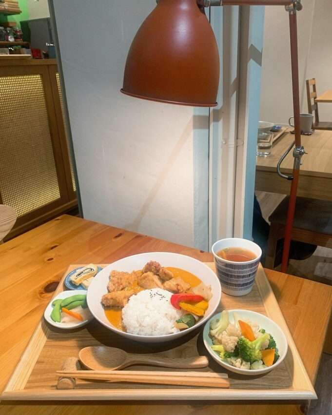 禾火食堂の台湾家庭料理の盛り付け
