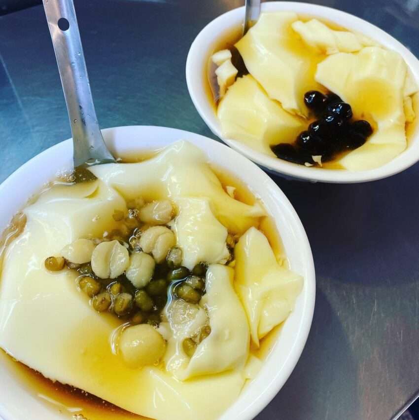 丁香豆花の豆花スイーツ。トッピングが豊富で豆花はなめらか