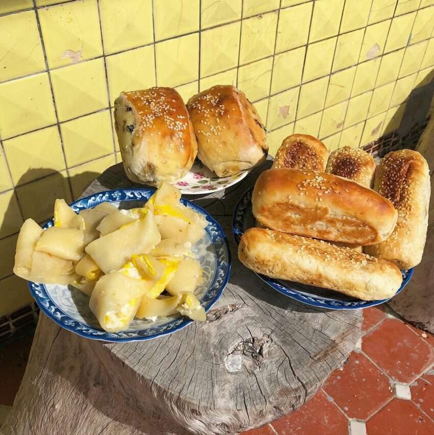清珍早點の台湾式朝食セット。おにぎりと豆乳の組み合わせ