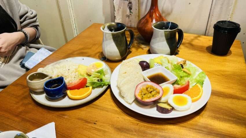 茶田35号小笠原二館で提供される高山茶を使った料理