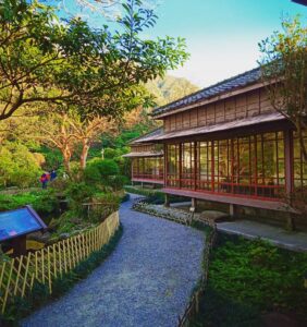 黄金博物館エリアの日式連棟宿舎群。日本統治時代の建築様式が完全な形で保存されている