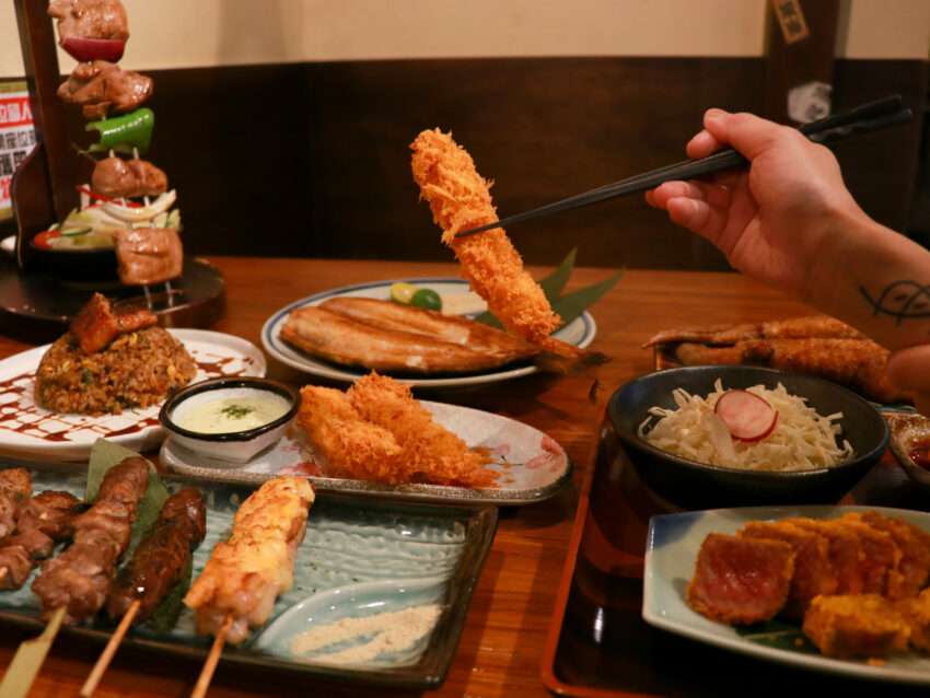 金鶴串場の熱炒と串焼き料理