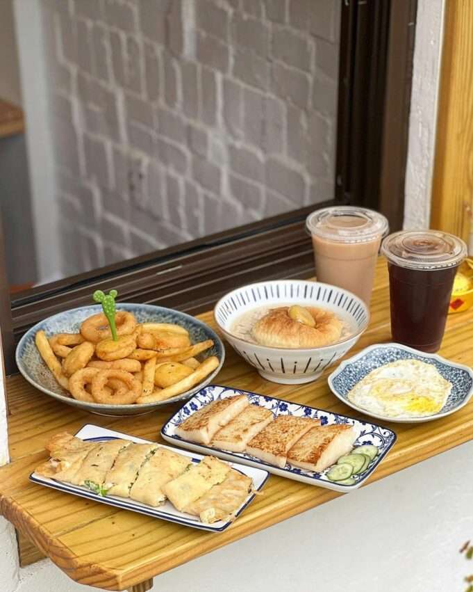 白雲山鹿:丁寧に盛り付けられたブランチメニュー