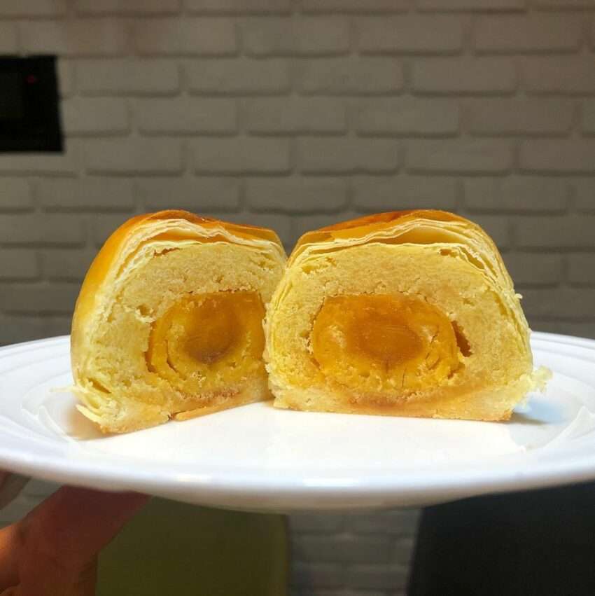 台北犁記の蛋黄酥ボックス入り外観