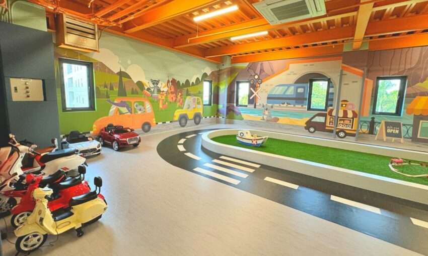 晶盈親旅大酒店の子どもテーマデザイン客室。カラフルな親子向け空間