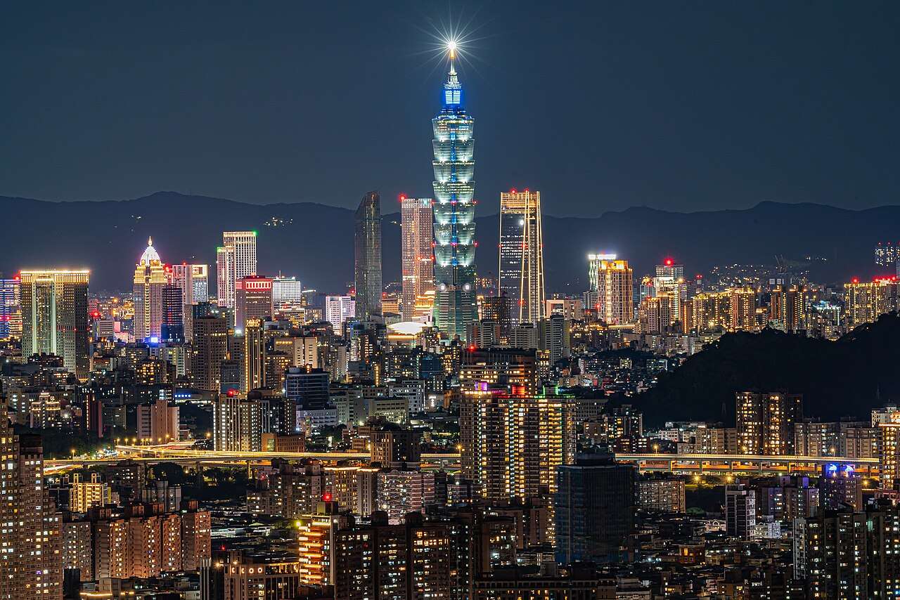 台北天気の完璧な季節ガイド|年間気候と服装・旅行計画2026